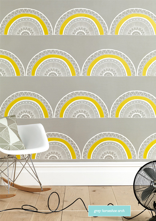 sian-elin-grey-horseshoe-wallpaper
