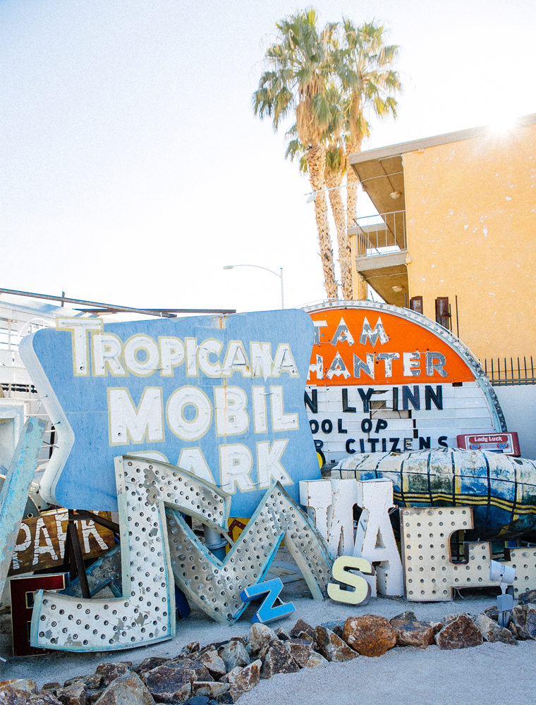 Neon-Boneyard-Las-Vegas-Axe-12