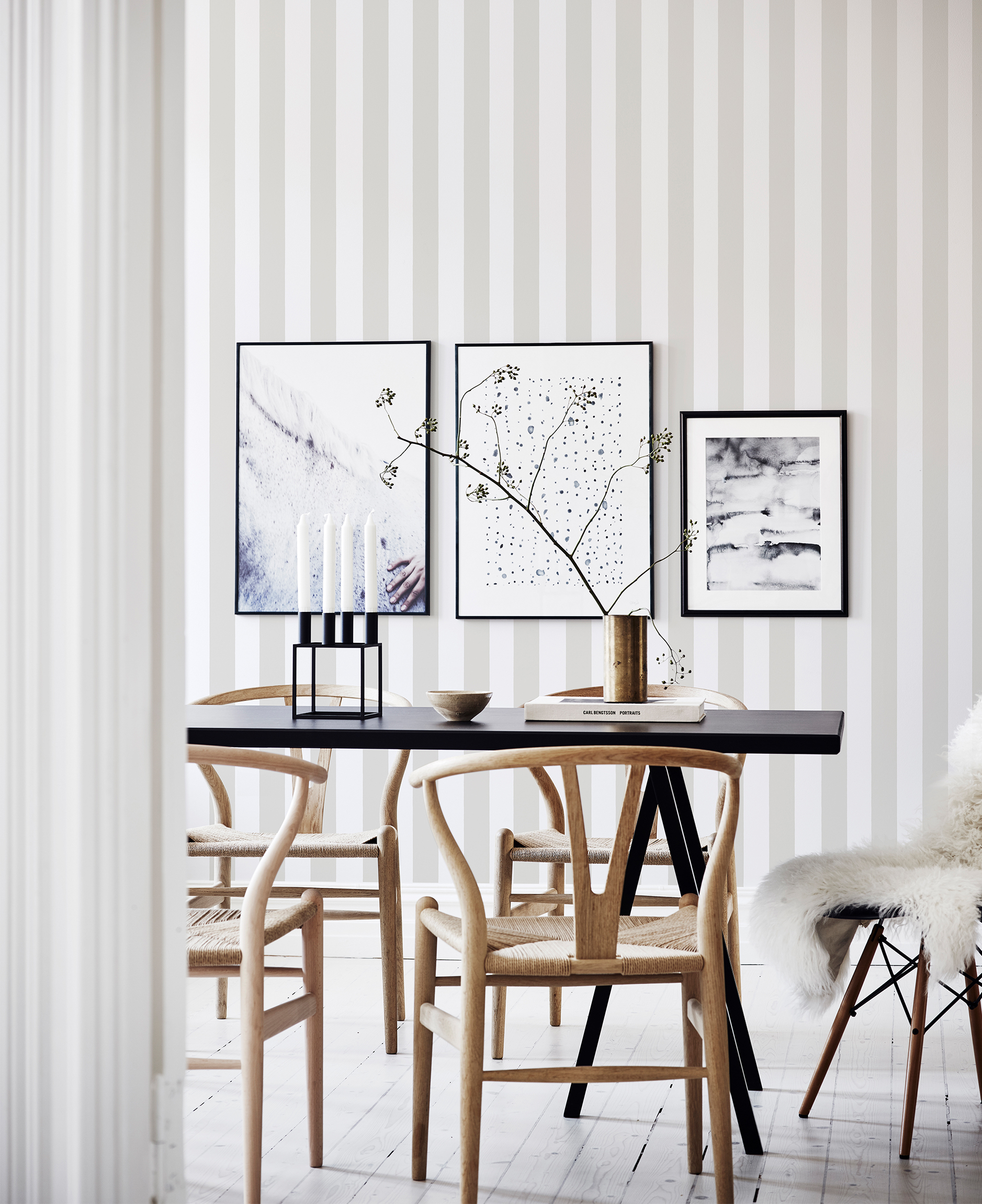 Striped Wallpaper Design Ideas