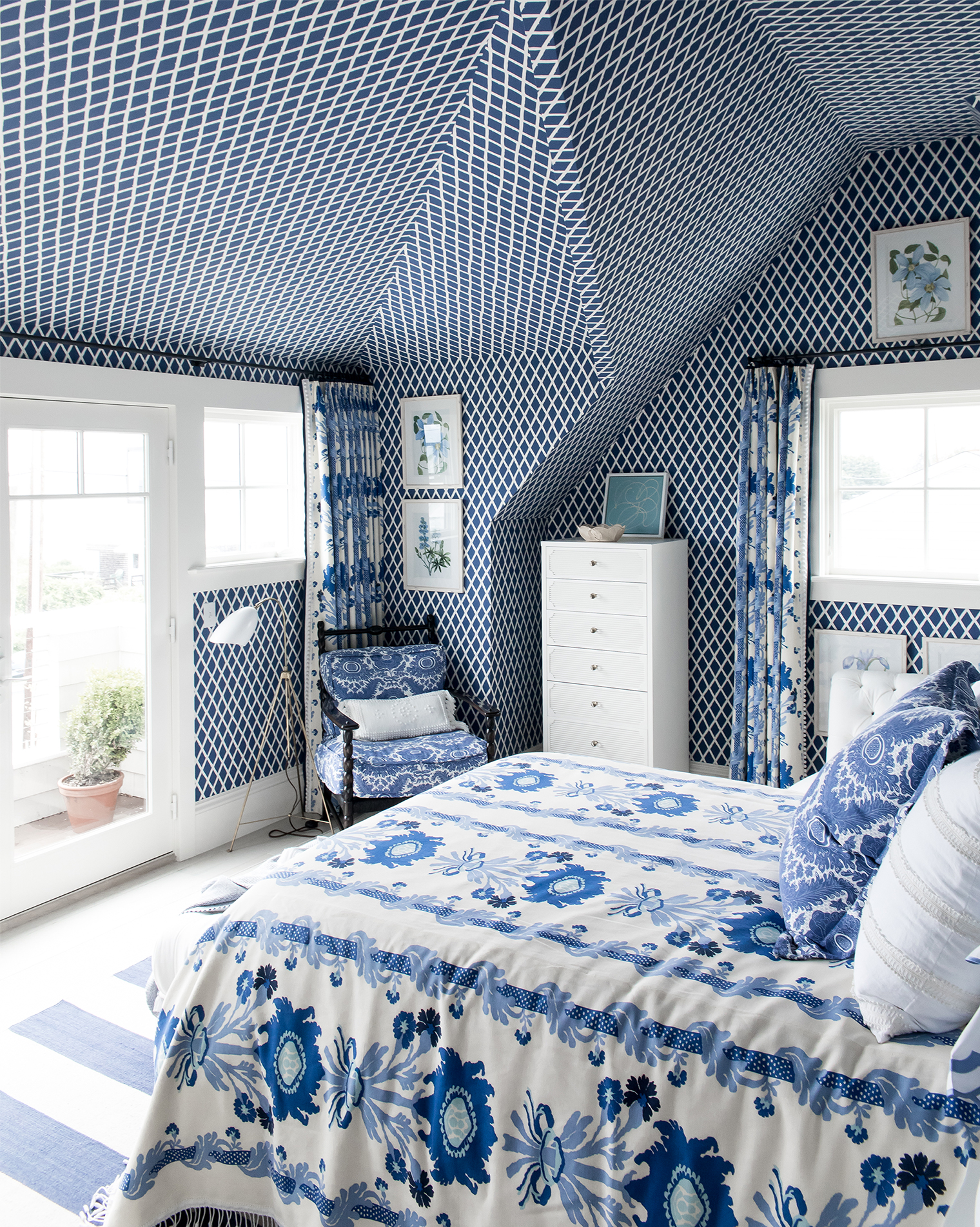 Decorating with blue and white