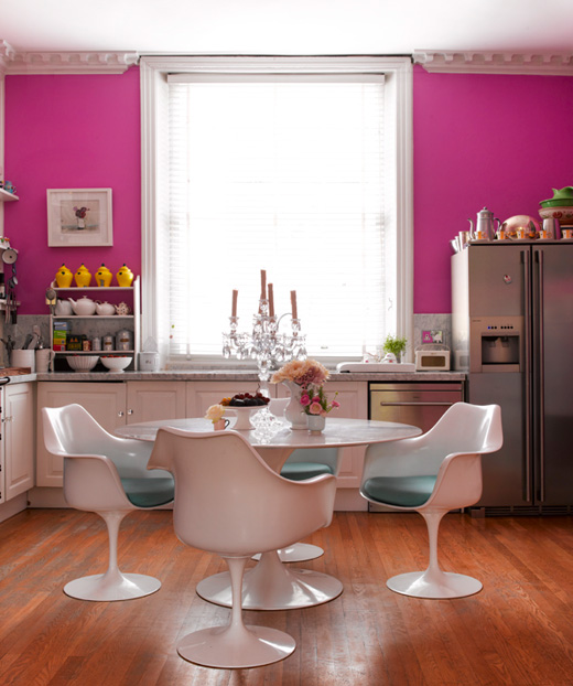 pink kitchen idea