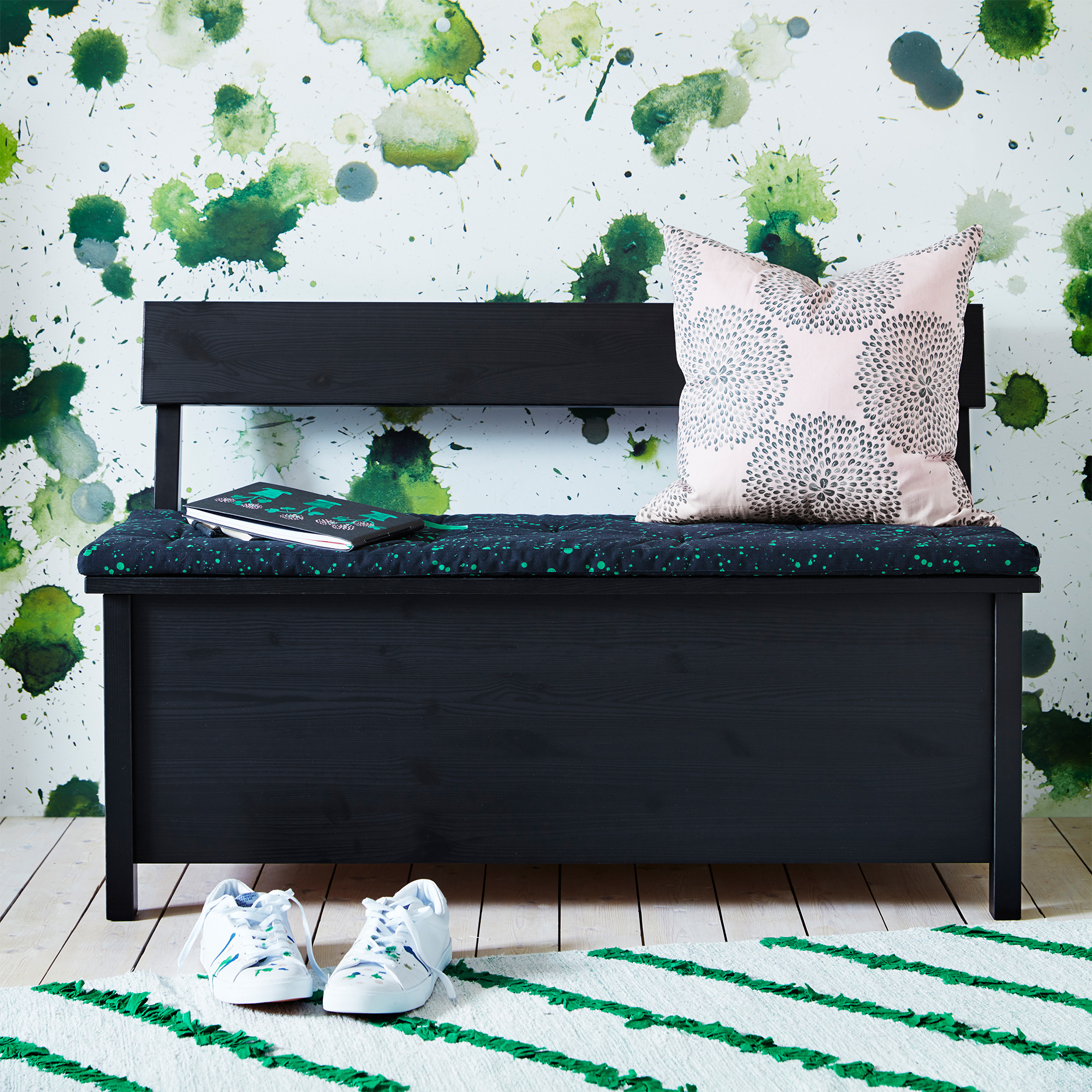 ikea-black-green-furniture-decorative-accessories-sallskap-1