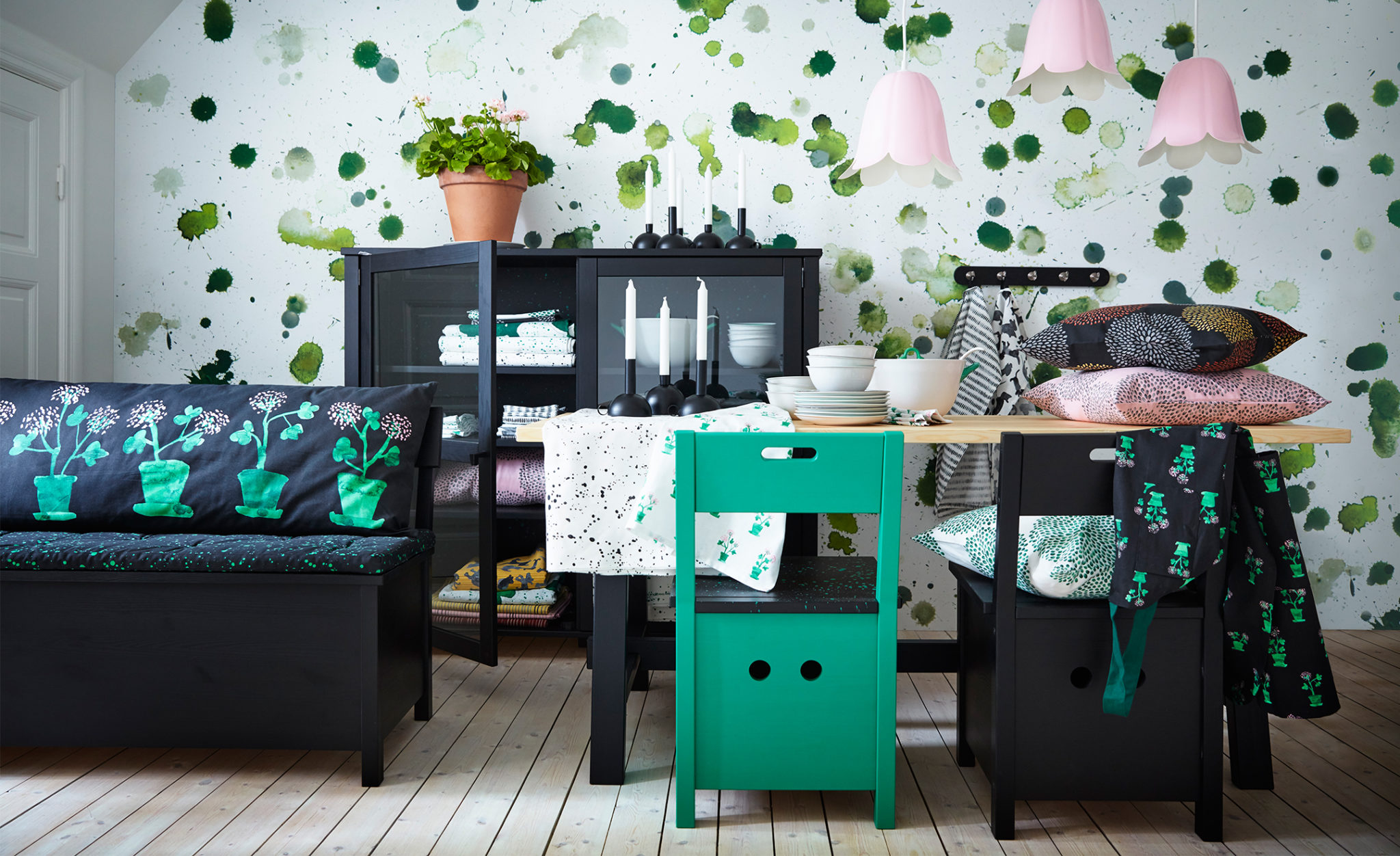 black & green decor