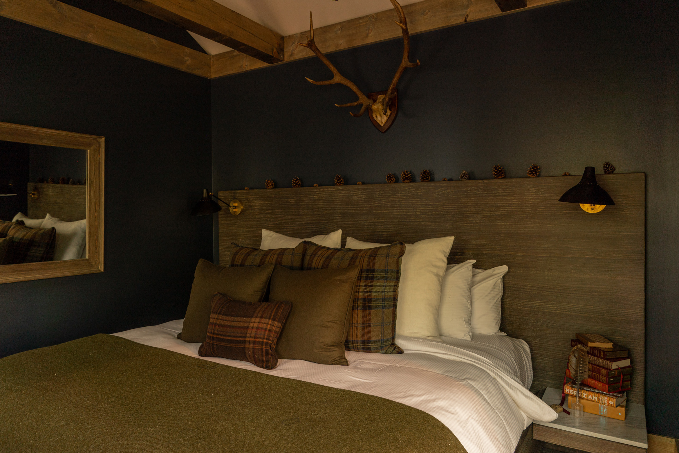 Bedroom inside Todd Snyder Cabin Hidden Pond Maine