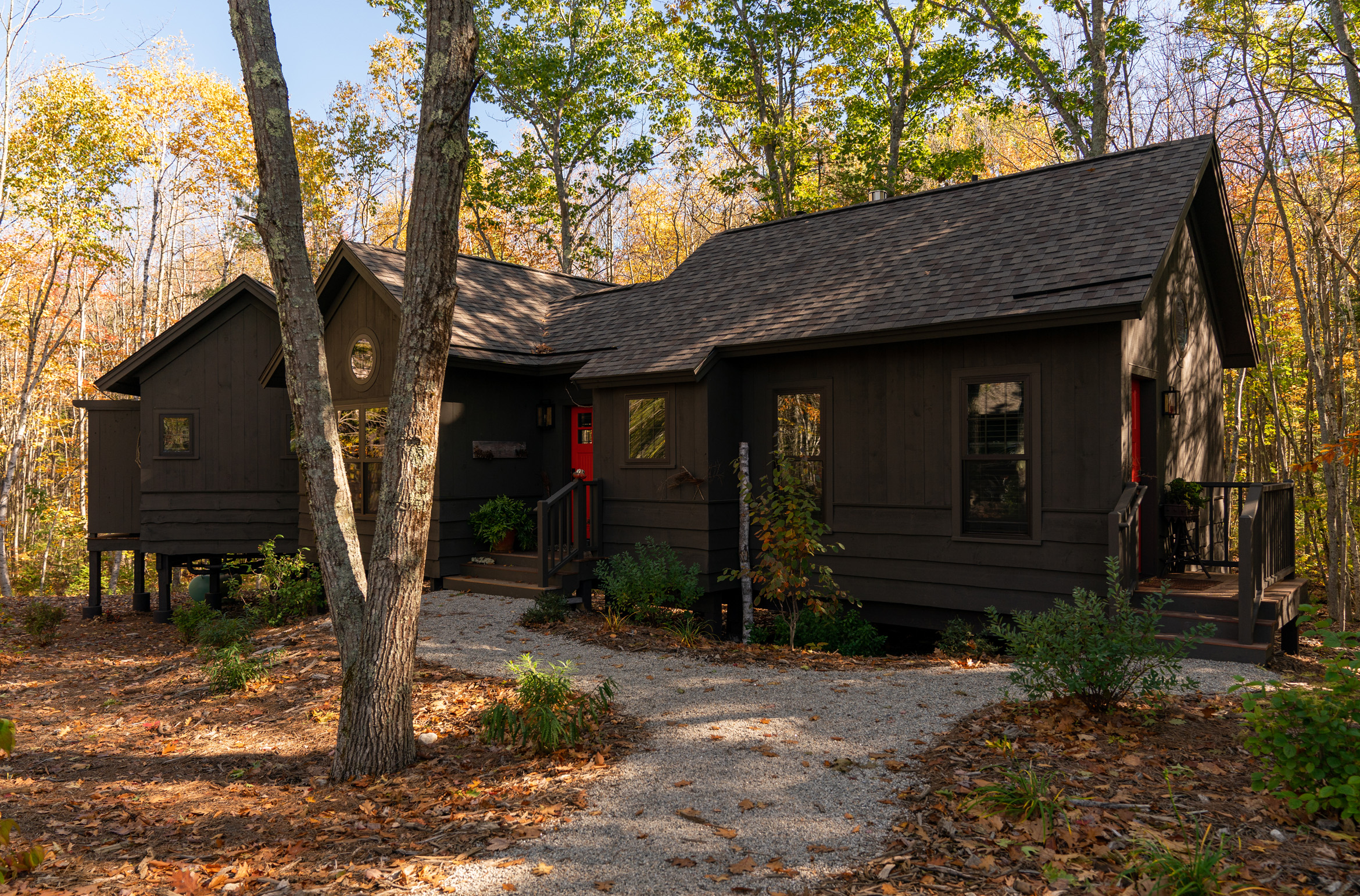 Todd Snyder cabin at hidden pond, Maine